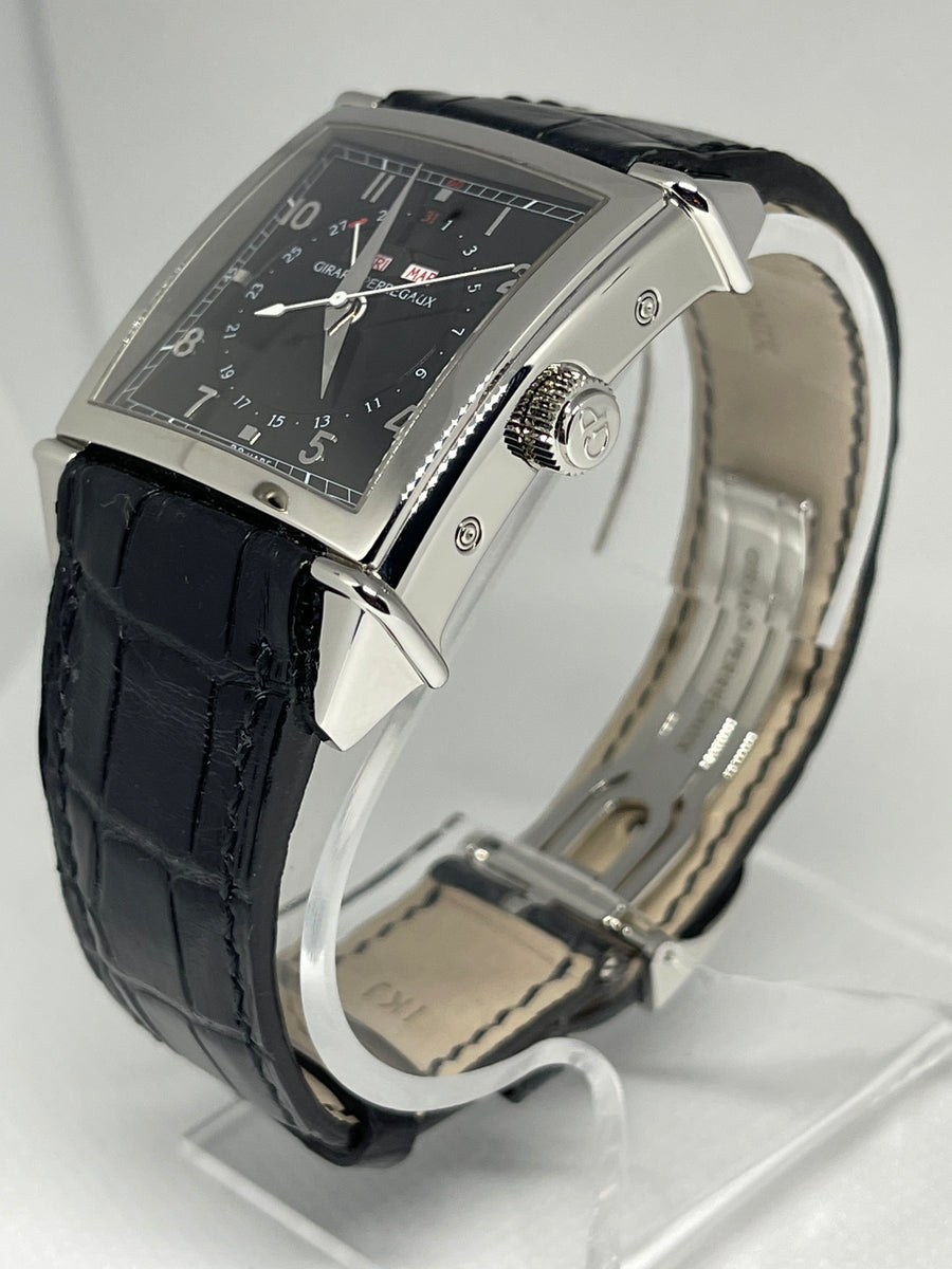 GirardPerregaux Vintage 1945 Triple Calendar Black Dial Every