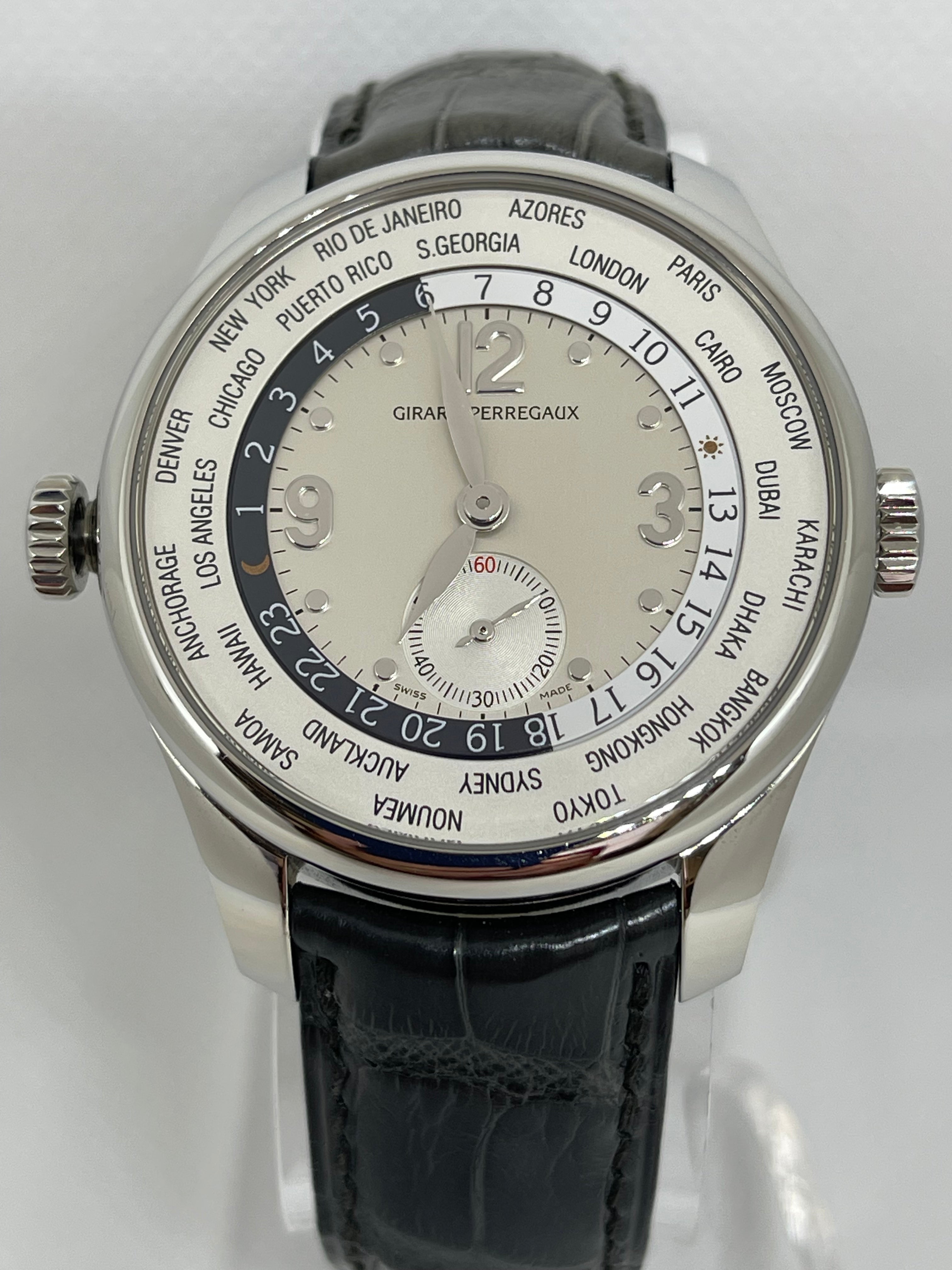 Girard-Perregaux - ww.tc Small Second (World Wide Time