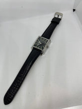 Girard Perregaux Vintage 1945 Date & Small Seconds, BlackDial - Stainless Steel on Strap