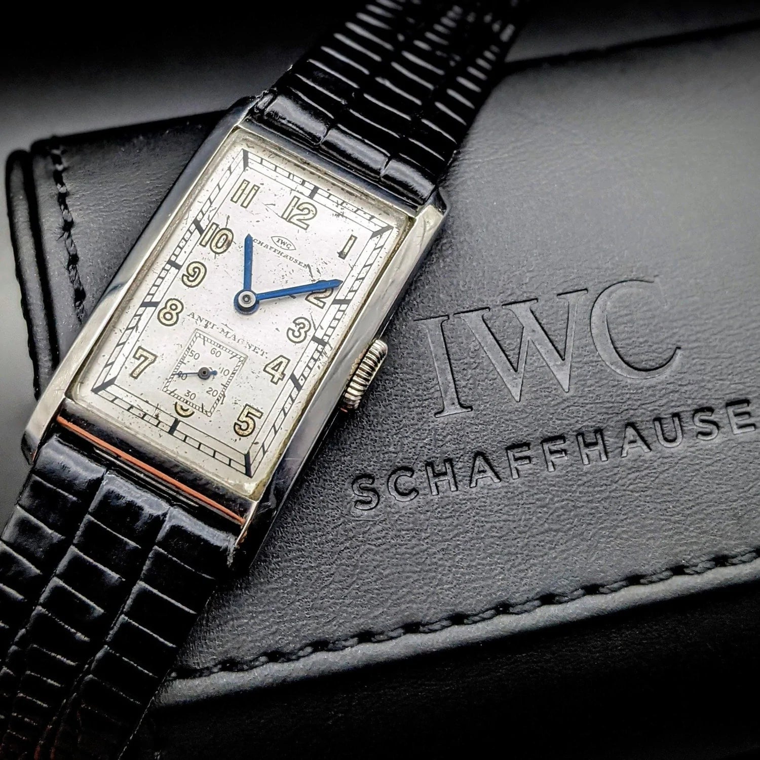 International Watch Company Florentine Ariosto Jones 3d mon