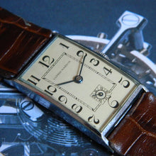 Ulysse Nardin - Circa 1950 Rectangular Watch - Swiss Movement 15 Jewels