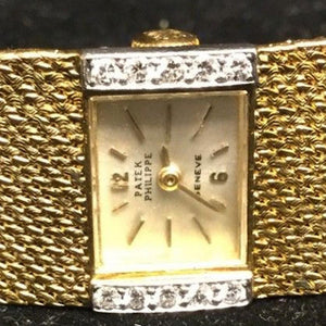 Patek Philippe - 18kt. Yellow Gold Diamond Bezel Vintage Ladies Watch