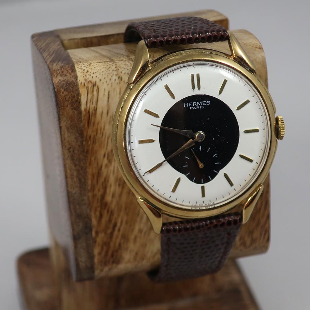 Hermès Paris Stunning Vintage Swiss Made Hand Winding