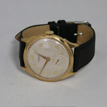 Herm&egrave;s Paris - Vintage Signed Swiss Made with Textured Dial